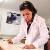 artisane brodeuse hella chadi