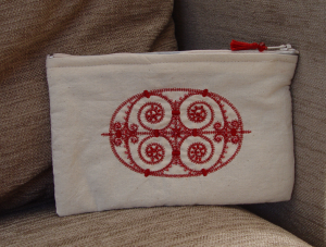 témoignage client Comptoir Azur Trousse de toilette coton brodée rouge Trousse de toilette coton brodée rouge témoignage client Comptoir Azur