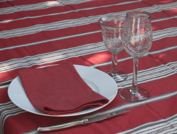 nappe-en-coton-rouge-rectangulaire