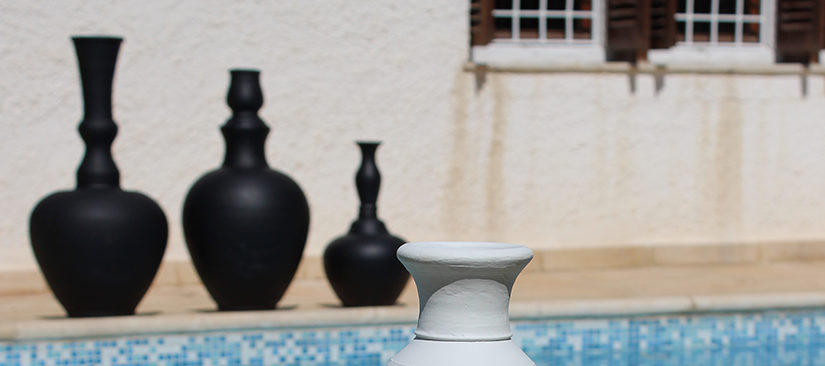 grand-vase-noir-cadeau-artisanal